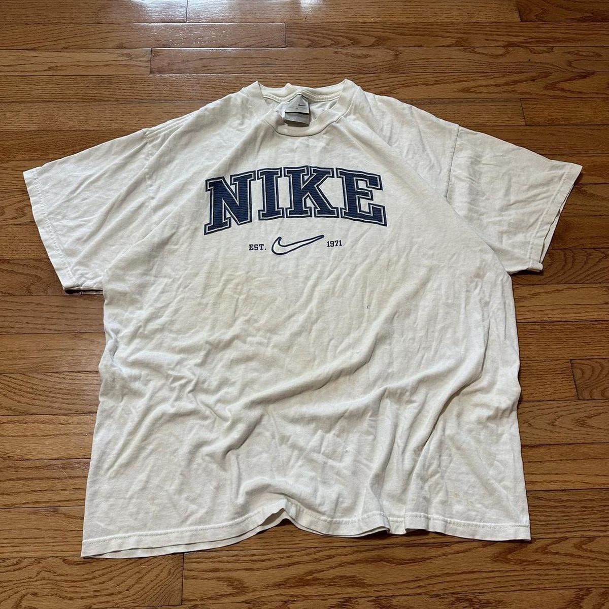 Nike Trička - Vintage dodavatel