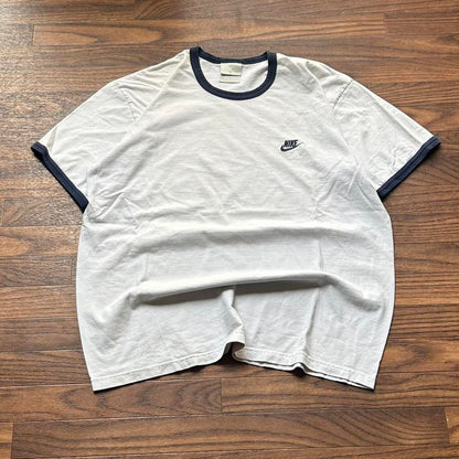 Nike Trička - Vintage dodavatel